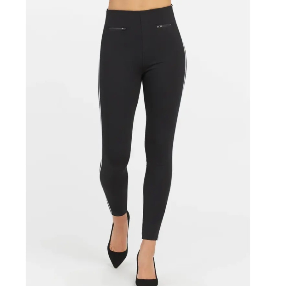 Spanx Ankle Piped Skinny Perfect Pant | Medium, Petite | Spanx Perfect Pant - Picture 2 of 10